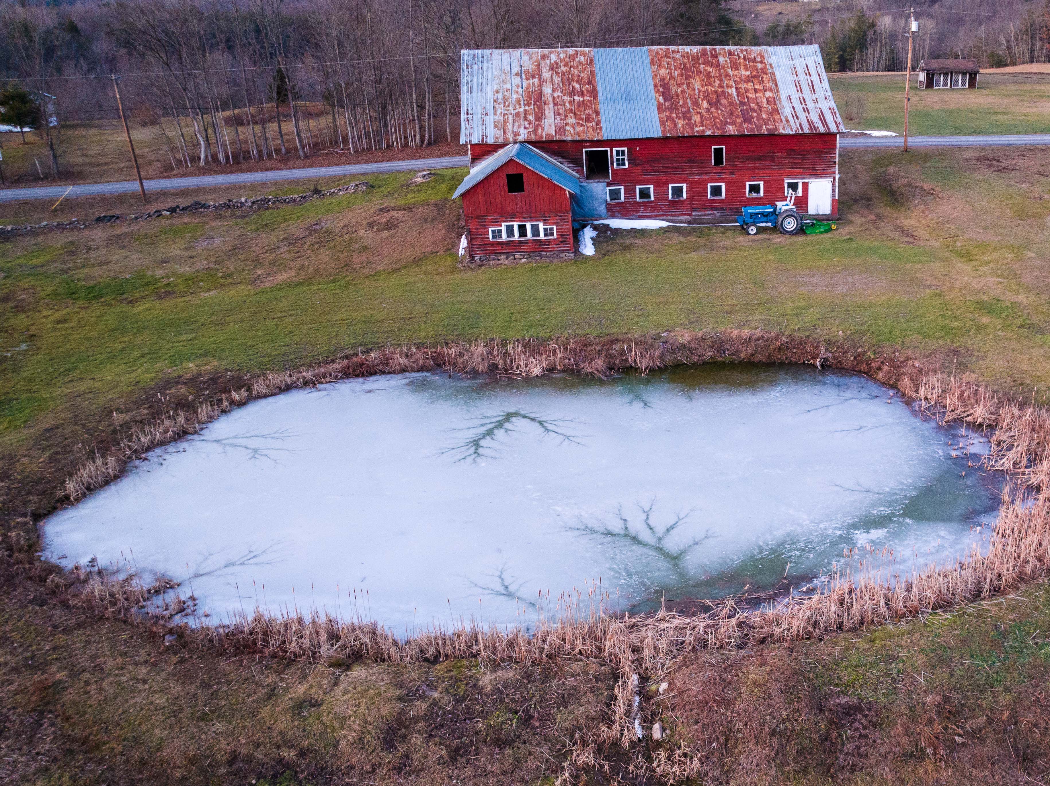 Real Estate Shoot in Hudson Valley Old red barn - Hudson Valley